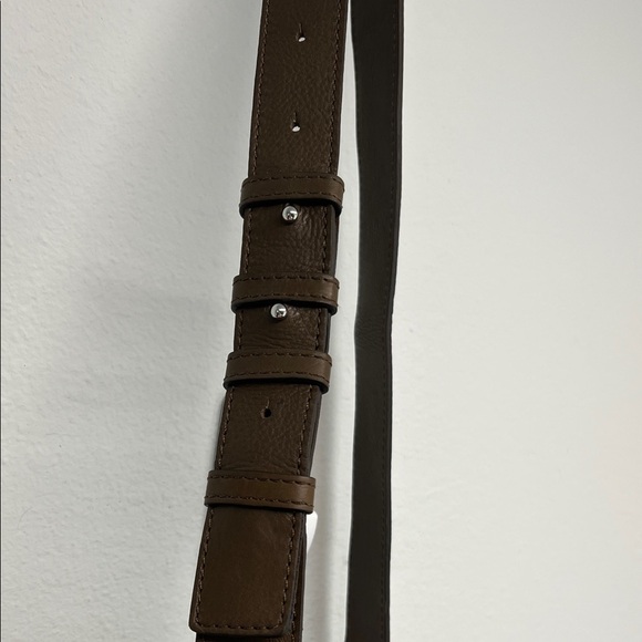 Artisans Of India | Leather Crossbody Bag - Picture 4 of 14